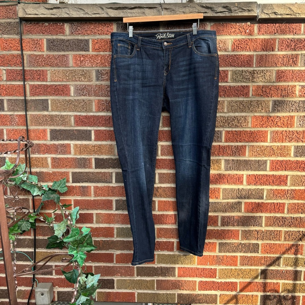 Old Navy Dark Blue Washed Rockstar High Rise Super Skinny Denim Jeans